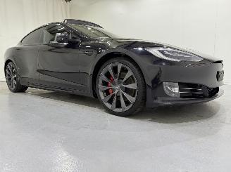 krockskadad bil auto Tesla Model S 100D P 568kW Ludicrous+ 2017/8