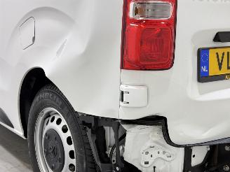 Toyota Proace Compact 1.5 D-4D Cool Comfort picture 9