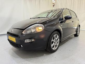 Fiat Punto 0.9 TwinAir Turbo 100 Lounge picture 3