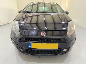 Fiat Punto 0.9 TwinAir Turbo 100 Lounge picture 2