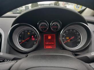 Opel Astra Astra J GTC (PD2/PF2), Hatchback 3-drs, 2011 / 2018 1.4 Turbo 16V ecoFLEX 140 picture 21