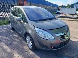 Vrakbiler auto Opel Meriva Meriva, MPV, 2010 / 2017 1.4 Turbo 16V ecoFLEX 2010/9