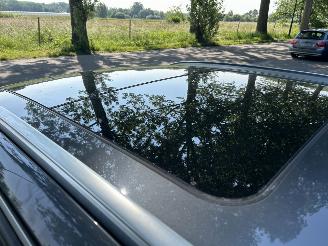 BMW 3-serie 320i  Touring High Executive  Automaat picture 8