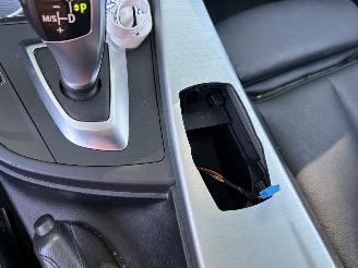 BMW 3-serie 320i  Touring High Executive  Automaat picture 14