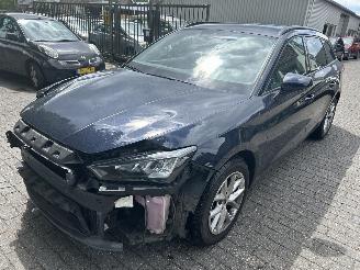 Coche accidentado Seat Leon Sportstourer 1.0 TSI Style Business Intense 2022/8