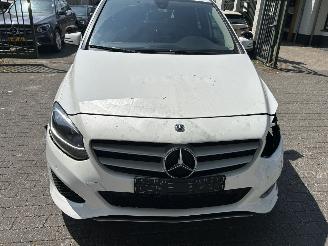 Mercedes B-klasse 220 D  Automaat picture 3