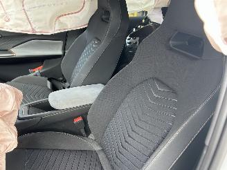 Cupra Born Essential 63 KwH    170 KW picture 10