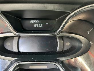 Renault Captur 1.2 TCe Automaat Limited picture 8