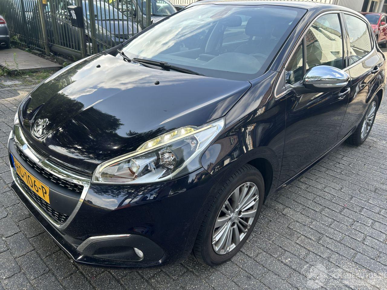 Peugeot 208 1.2 Puretech  Allure