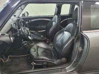 Mini Clubman R55 Cooper S picture 22