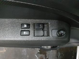 Opel Agila F68 1.2i picture 15