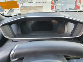 Peugeot 2008 P24E GT 1.2P Aut. picture 27