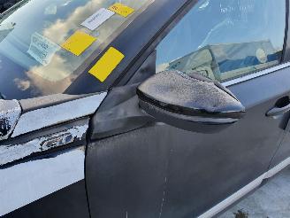 Peugeot 2008 P24E GT 1.2P Aut. picture 45