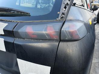 Peugeot 2008 P24E GT 1.2P Aut. picture 36