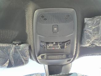 Peugeot 2008 P24E 1.2P Aut. picture 22