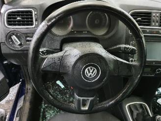 Volkswagen Polo 6R 1.2 12v Comfortline picture 18