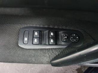 Peugeot 308 1.2 Puretech Blue picture 27