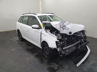 Vrakbiler auto Skoda Fabia NJ Ambition 1.0 70Kw 2022/9