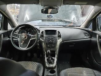 Opel Astra J 1.4 Cosmo picture 7