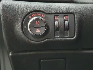 Opel Astra J 1.4 Cosmo picture 26