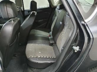 Opel Astra J 1.4 Cosmo picture 24