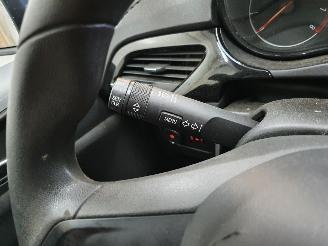 Opel Corsa X15 P68 picture 18