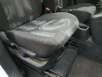 Opel Agila F68 1.0 picture 9