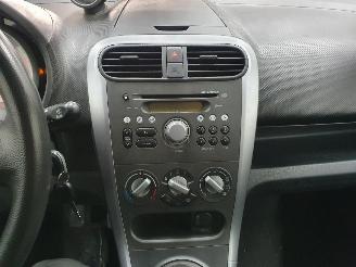 Opel Agila F68 1.0 picture 24