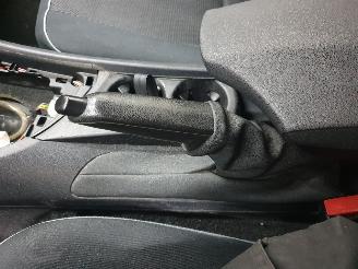 BMW 1-serie E87 116i picture 8