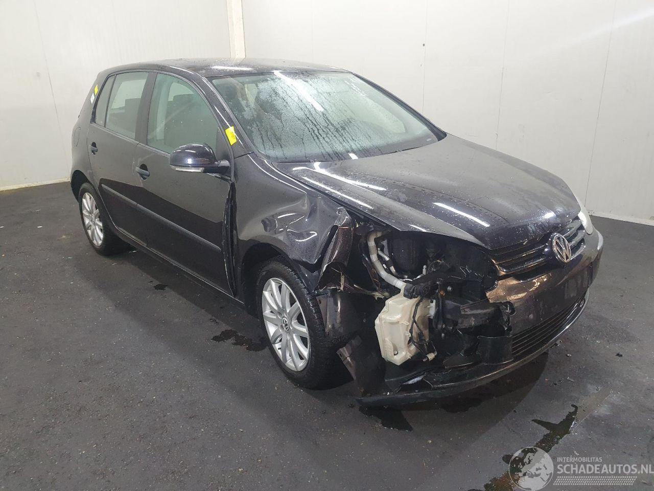 Volkswagen Golf 1K 1.6 FSI Trendline