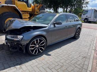 Vrakbiler auto Audi A4 A4 Avant (B8), Combi, 2007 / 2015 1.8 TFSI 16V Quattro 2014/2