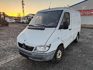 Mercedes Sprinter 2.2 CDI Wit 9147 Onderdelen 611987 Motor picture 1