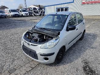 Hyundai I-10 1.2 Zilver HD Onderdelen Versnellingsbak picture 1