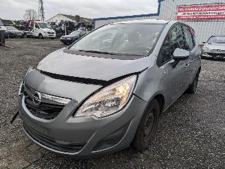 Coche siniestrado Opel Meriva 1.4 2010/7