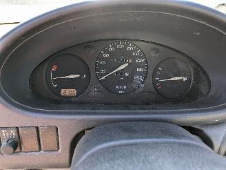 Nissan Micra 1.0 Automatik picture 13