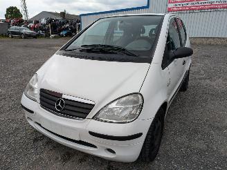 Vrakbiler auto Mercedes A-klasse W168 1999/10