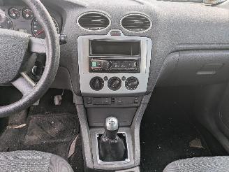 Ford Focus 1.8 picture 12