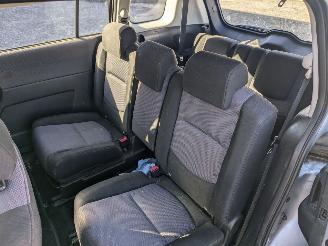 Mazda 5 1.8 picture 9