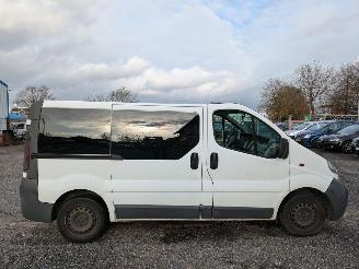 Opel Vivaro 1.9 CDTI picture 4
