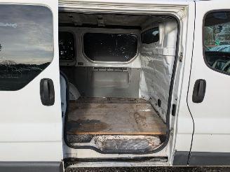 Opel Vivaro 1.9 CDTI picture 9