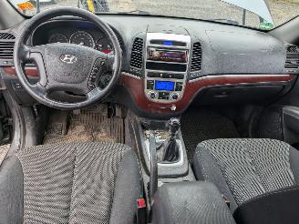 Hyundai Santa Fe 2.2 picture 13