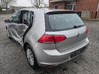 Volkswagen Golf 1.2 picture 7