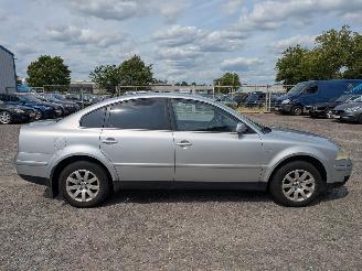 Volkswagen Passat 1.9 picture 4