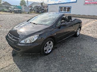 Uttjänta bilar auto Peugeot 307 CC 2.0 2005/6