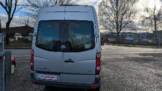 Volkswagen Crafter 2.5 TDI picture 6