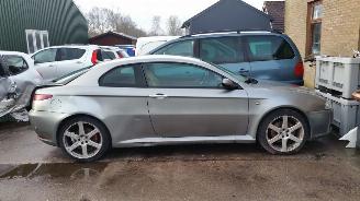 Alfa Romeo GT 2.0 picture 1
