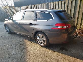 Peugeot 308  picture 1