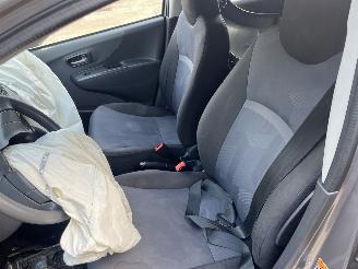 Suzuki Alto  picture 8