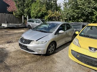 Purkuautot passenger cars Honda Civic  2010/10