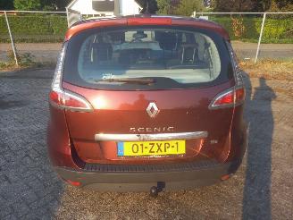 Renault Scenic 1.2 TCE PRIVILEGE picture 4